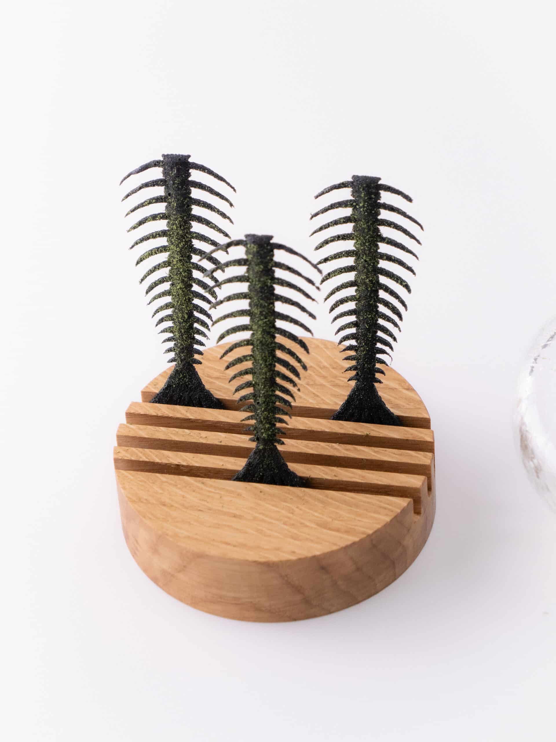 Realistic Fishbone Tuille Mold