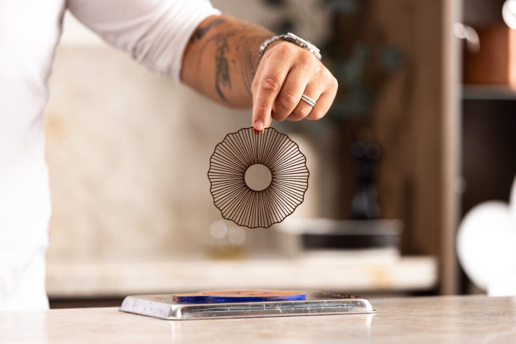 Ligne Rosette Tuille Molds